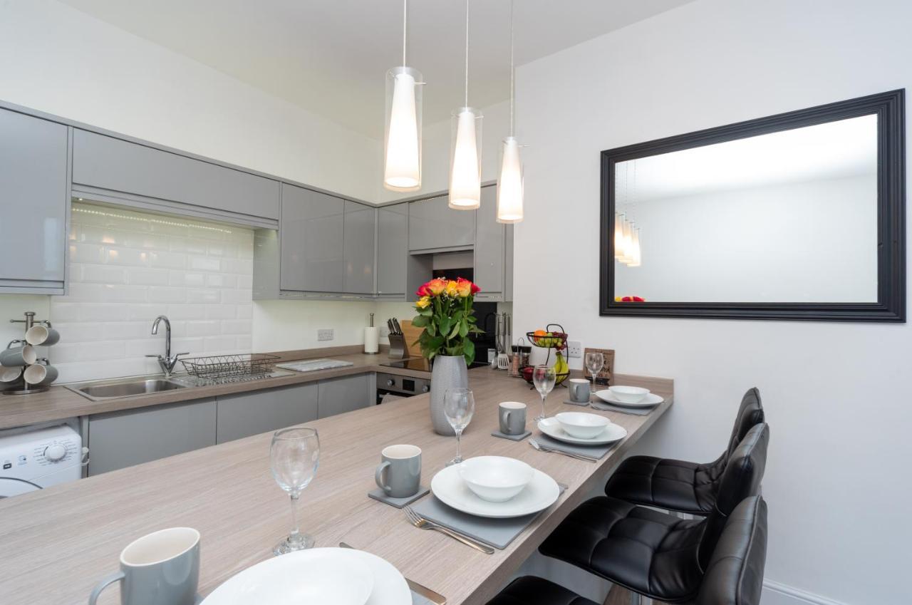 Sea Views Stunning 2 Bedroom Apartment # Lowestoft Exterior foto